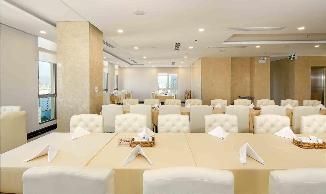 Tamarind Hotel Da Nang Bagian luar foto